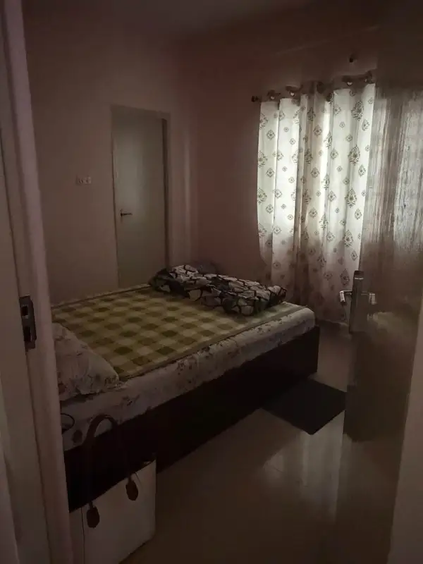 Private Room in 3 BHK in Munnekollala