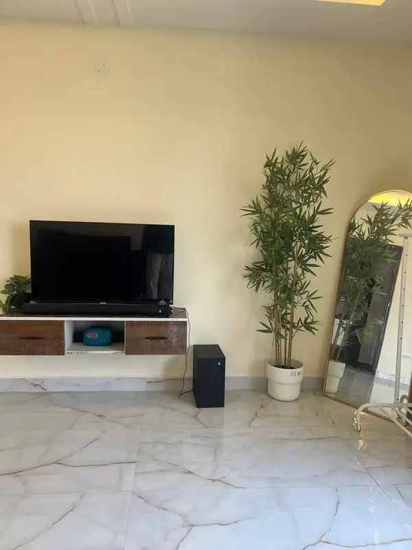 1 BHK Entire Flat in jubilee gardens