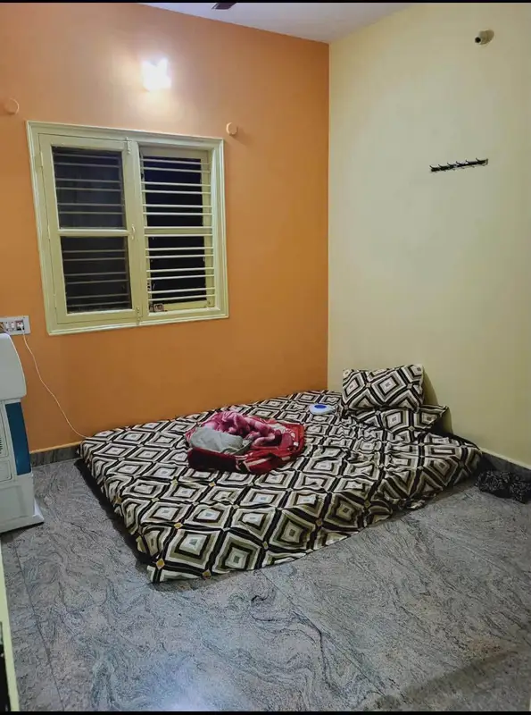 Private Room in 2 BHK in HSR Layout