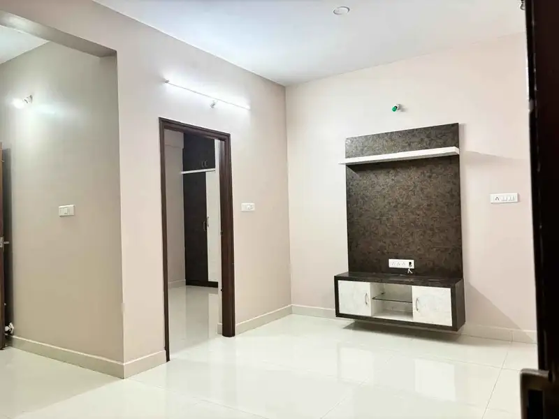 1 BHK Entire Flat in Green Glen Layout