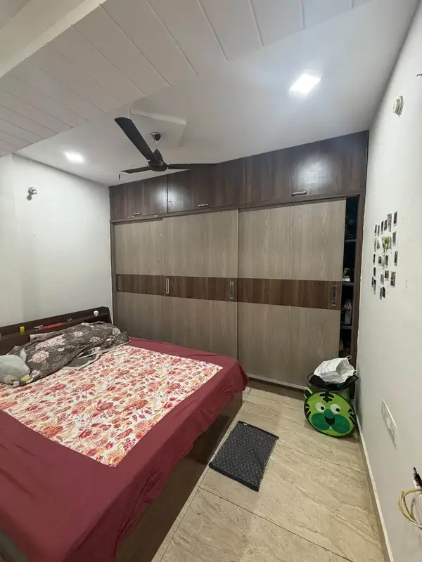 Private Room in 3 BHK in Madhapur