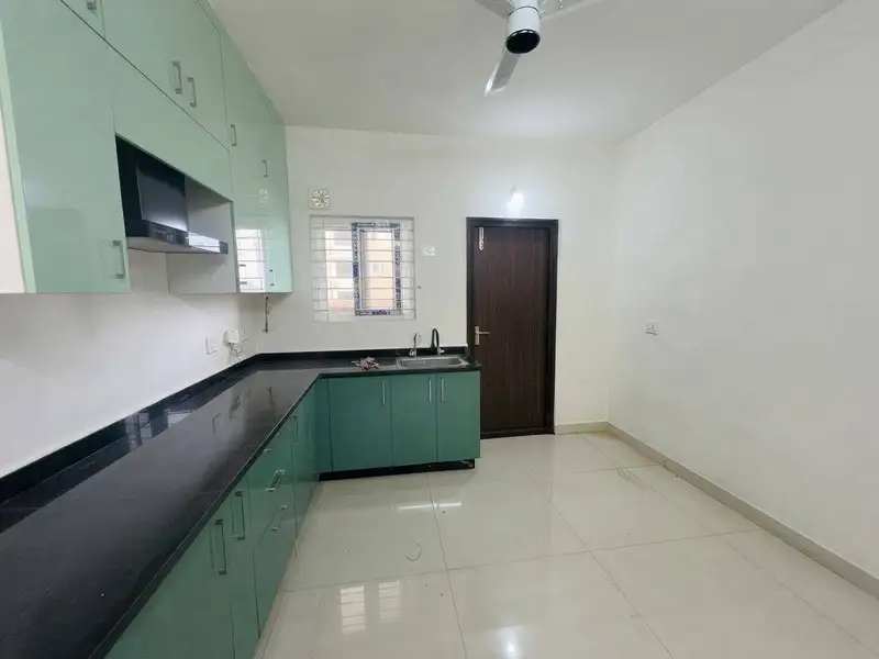 3 BHK Entire Flat in Narsingi