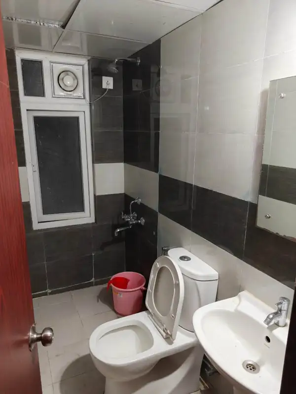 Private Room in 2 BHK in Gachibowli