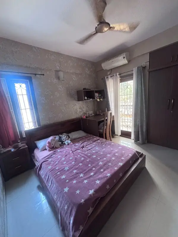 Private Room in 3 BHK in Richmond Town