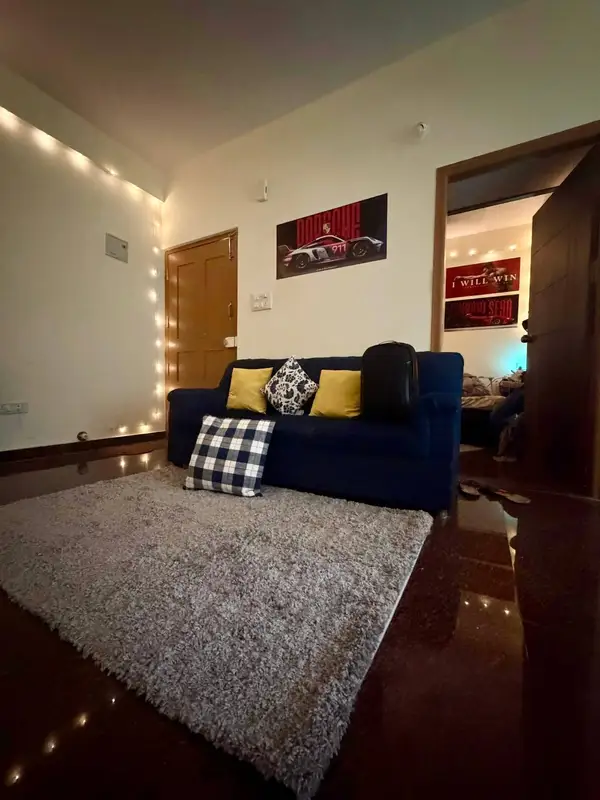 Private Room in 2 BHK in HSR Layout