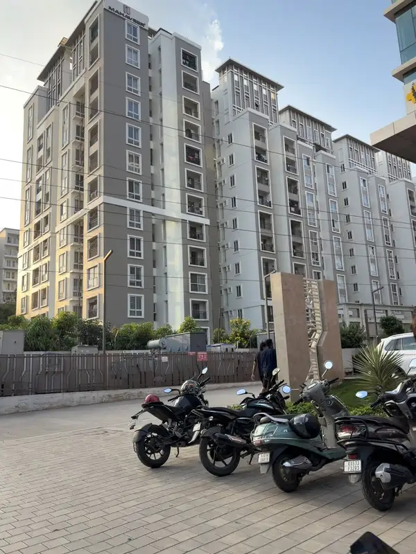 Private Room in 3 BHK in Belathur