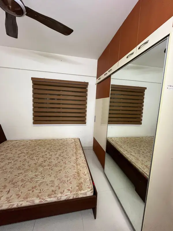 Private Room in 3 BHK in Maithri Layout