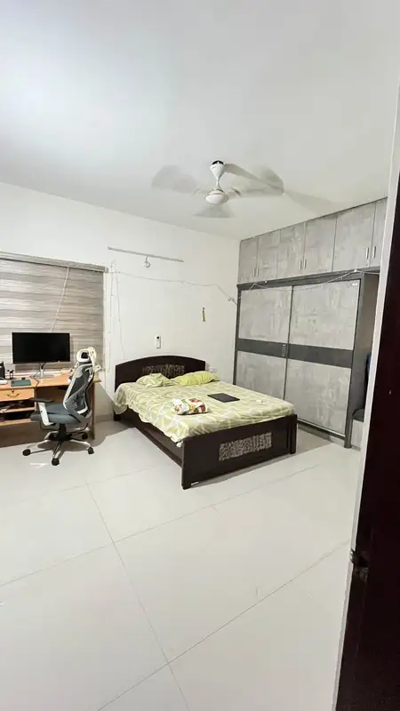 Private Room in 3 BHK in Vittal Rao Nagar
