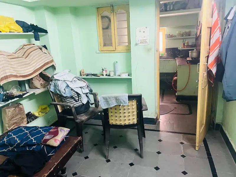 Double-sharing Room in 1 BHK in Begumpet