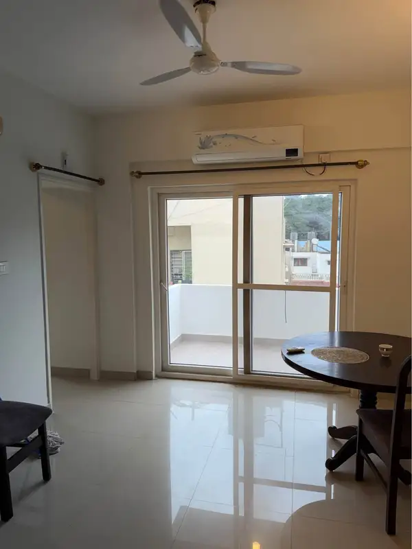 2 BHK Entire Flat in Koramangala 1st Block