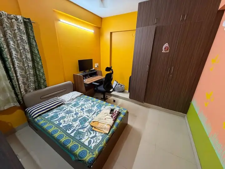 Private Room in 3 BHK in HSR Layout