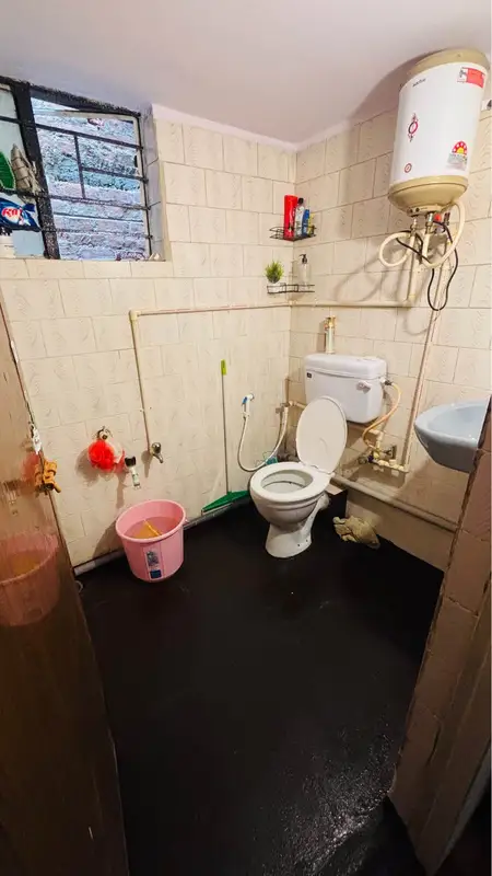 2 BHK Entire Flat in Jakkasandra Block