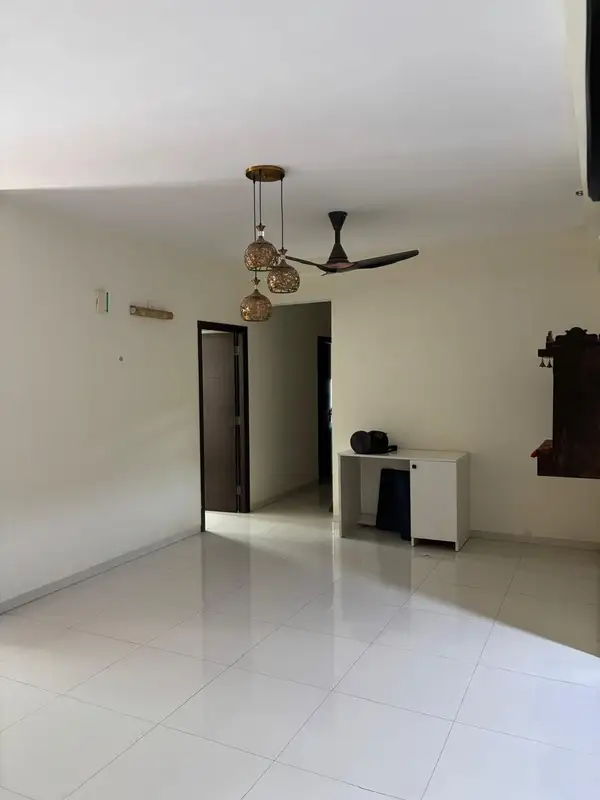Private Room in 3 BHK in SHBCS Layout