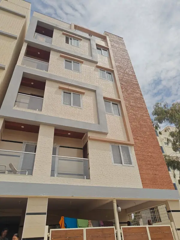 2 BHK Entire Flat in SHBCS Layout
