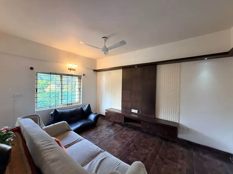 2 BHK Entire Flat in Bangalore North