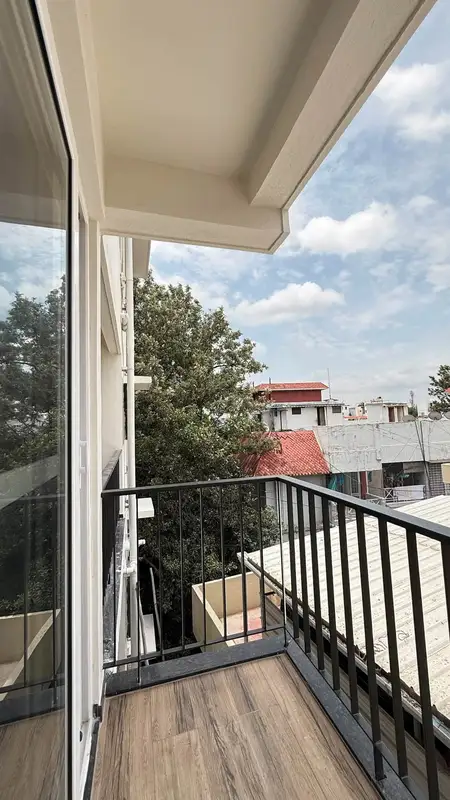 Private Room in 3 BHK in Indiranagar
