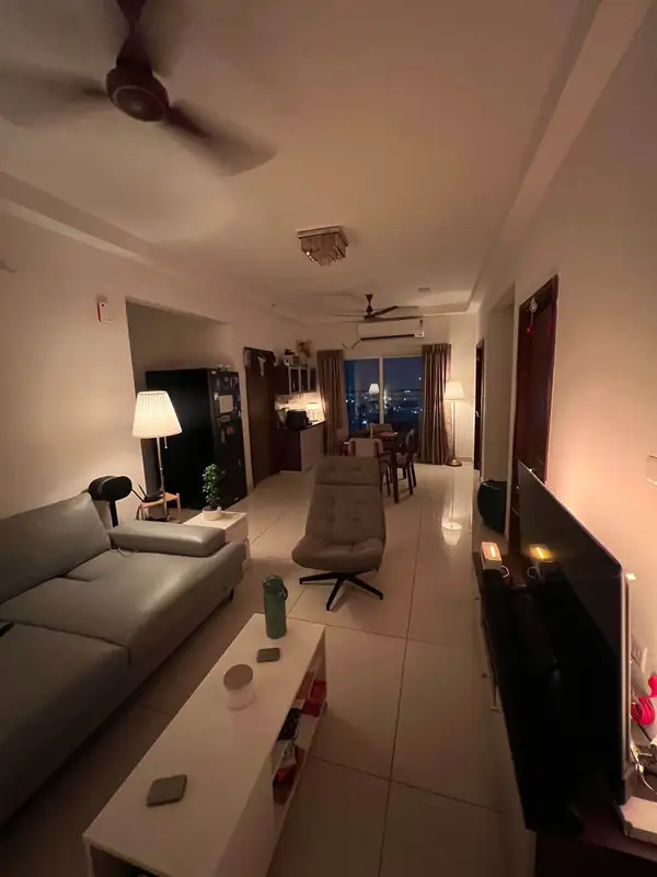 Private Room in 3 BHK in Prestige Tranquil