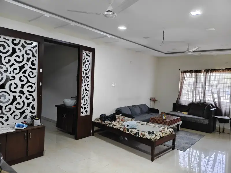 Private Room in 3 BHK in Masjid Banda