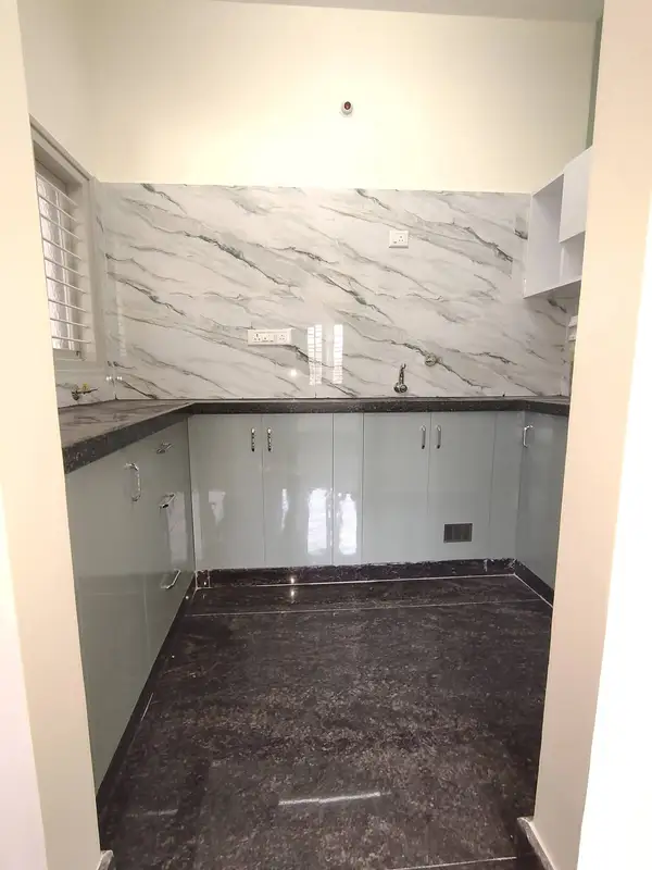 2 BHK Entire Flat in GarvebhaviPalya