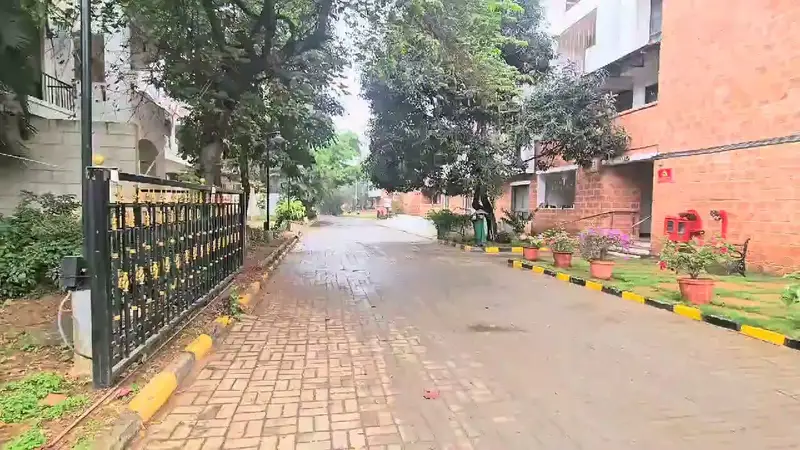 Private Room in Flat in Thubarahalli