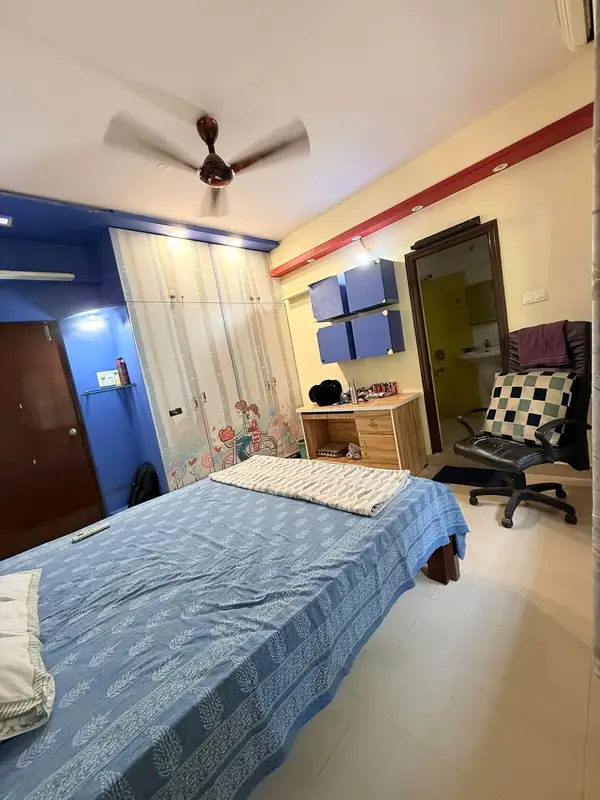 Private Room in 3 BHK in Vittal Rao Nagar