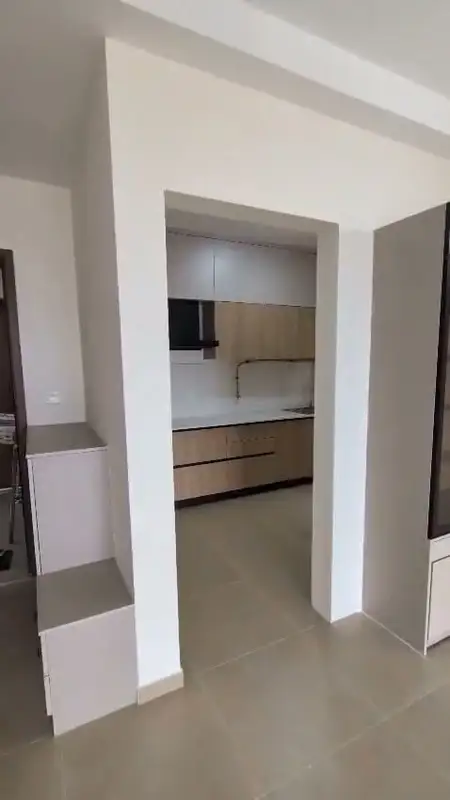 Private Room in 3 BHK in Bharatiya City