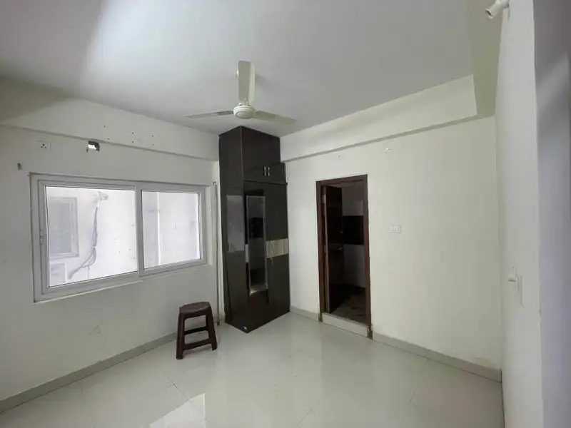 Private Room in 3 BHK in AWHO Colony