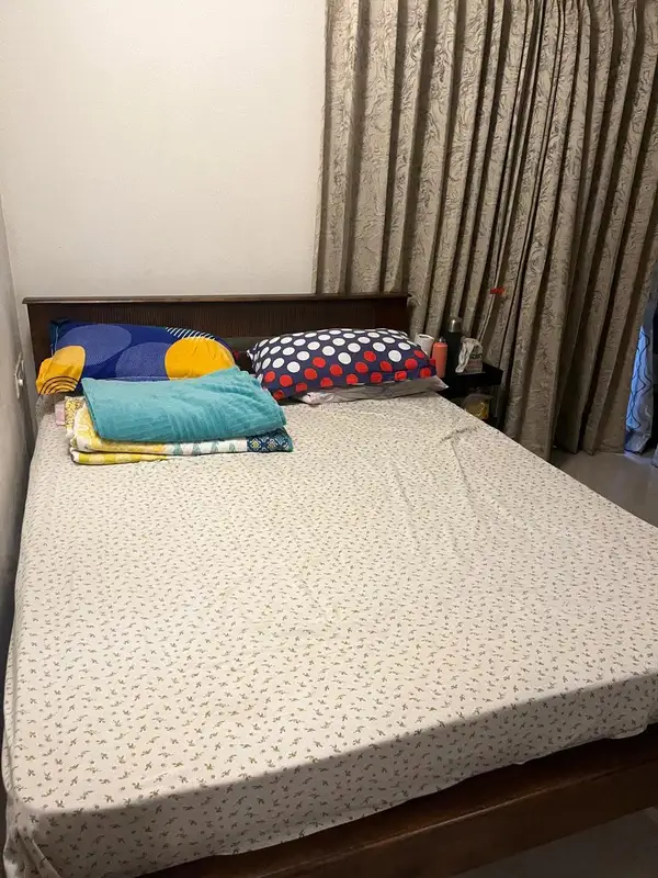 Private Room in 3 BHK in Ambalipura