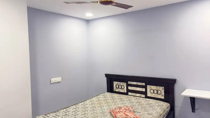 Private Room in 3 BHK in KPHB Colony
