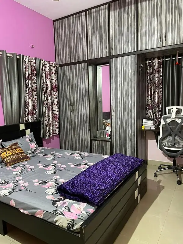 Private Room in 2 BHK in Horamvu