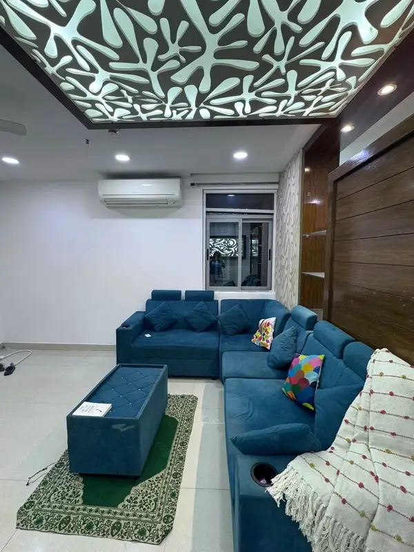 Private Room in 3 BHK in Lancohills