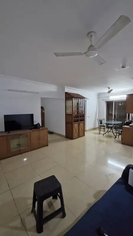 Private Room in 3 BHK in KSRTC Layout