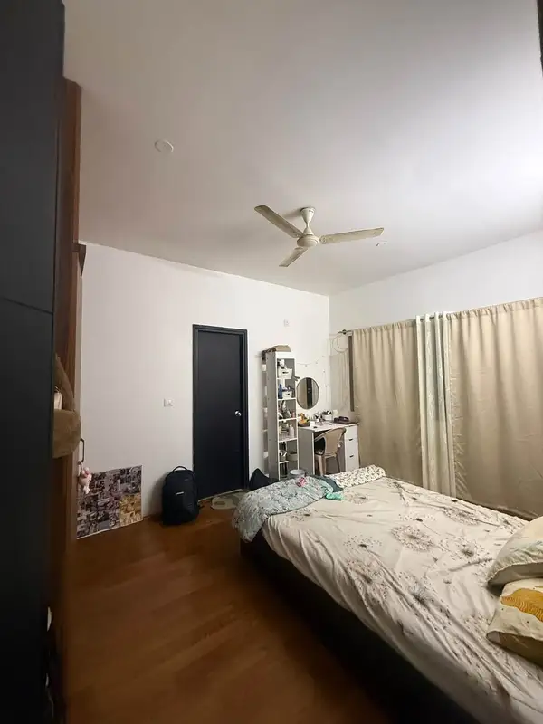 Private Room in 3 BHK in HSR Layout