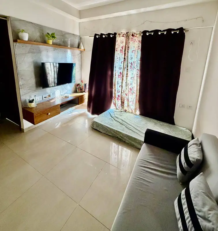 Private Room in 2.5 BHK in Gachibowli