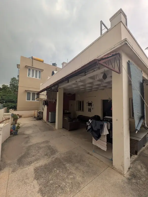 Private Room in Flat in Old Binnamangala