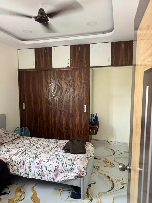 Private Room in 2 BHK in Aditya Nagar