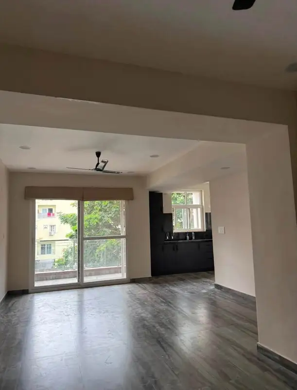 Private Room in 3 BHK in Kondapur