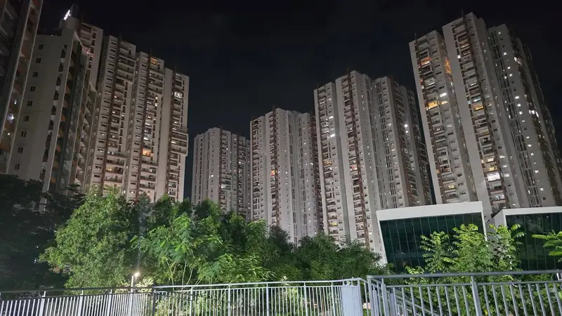 Private Room in 3 BHK in Gowlidoddi